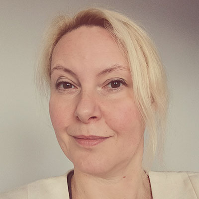 Ann Glenster headshot