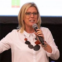 Deborah Millar headshot