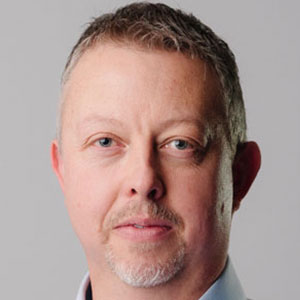 Jason Curtis headshot