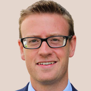 Mike Darch headshot