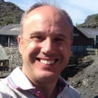 Headshot of Rob Howe